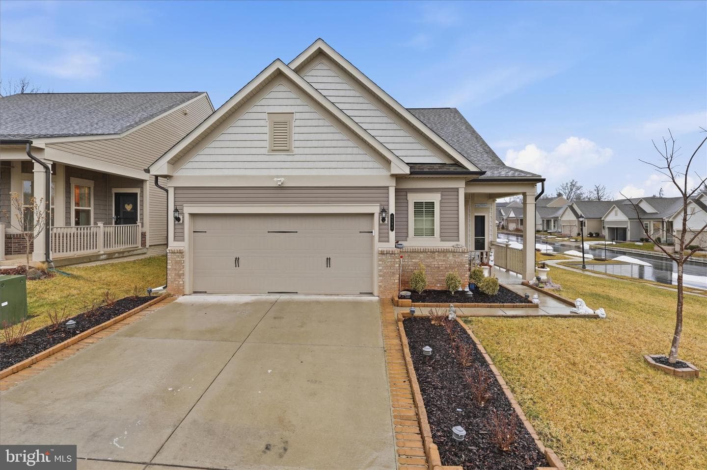 6594 Petunia Terrace photo 3