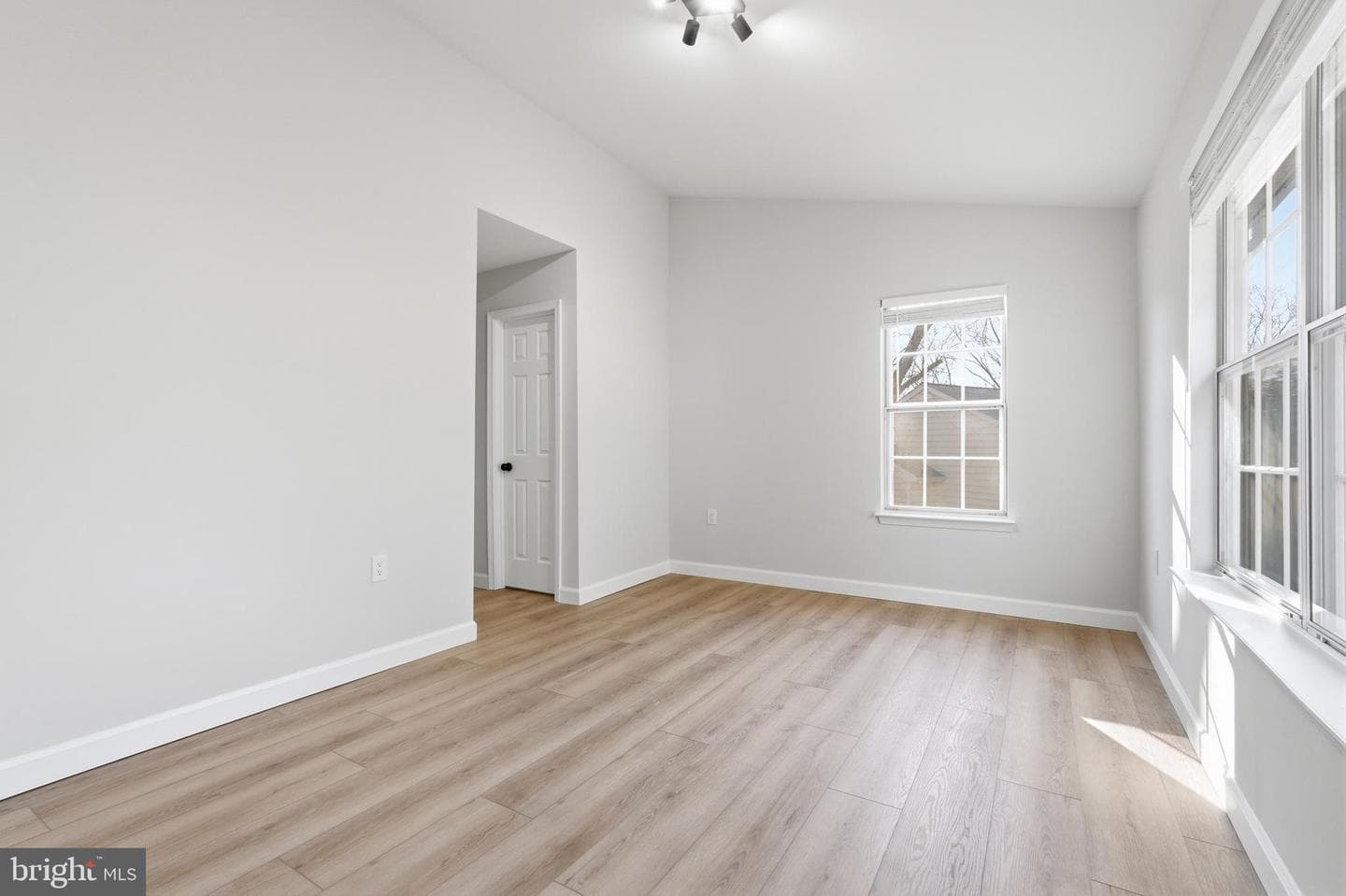 15327 Inlet Place photo 22