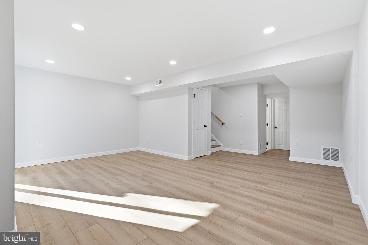 15327 Inlet Place photo 30