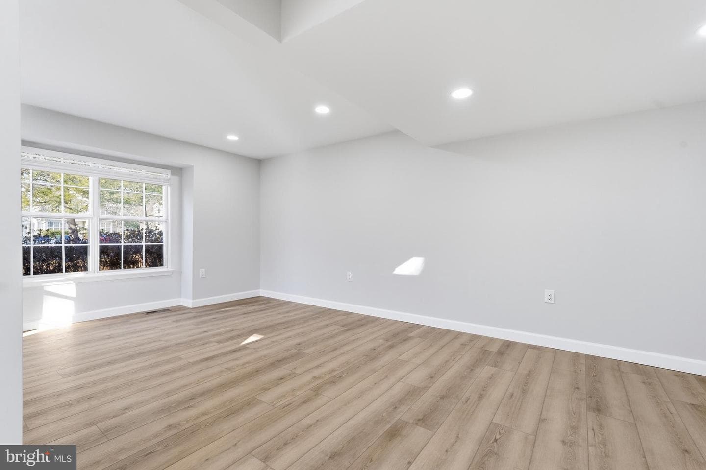 15327 Inlet Place photo 8