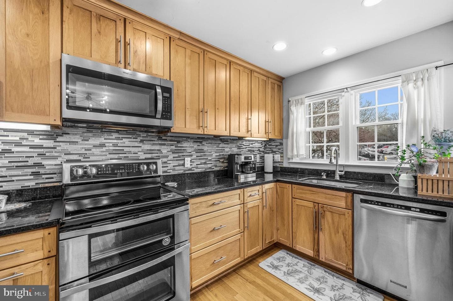 12833 Mill Brook Court photo 9