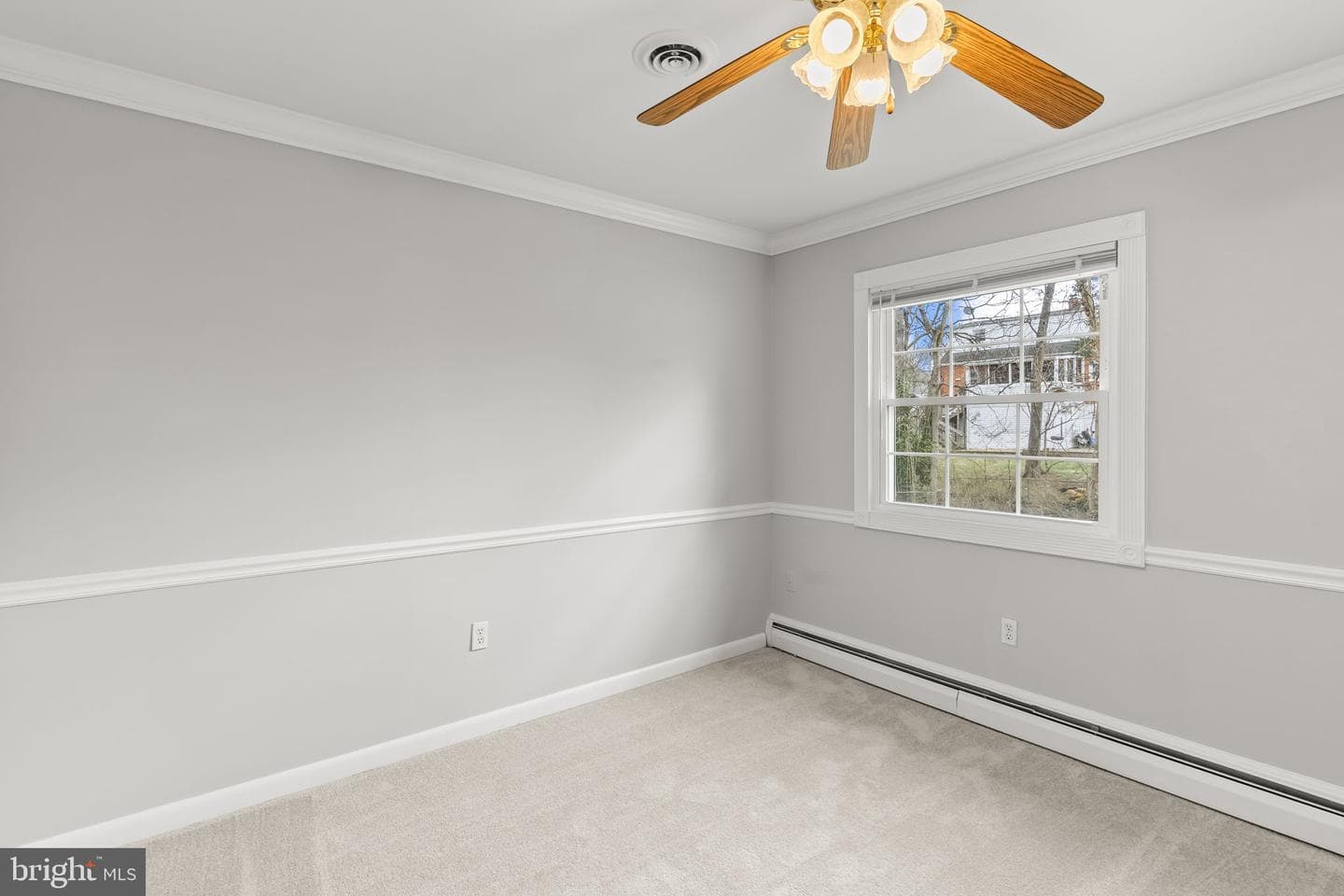 9649 Norfolk Street photo 13