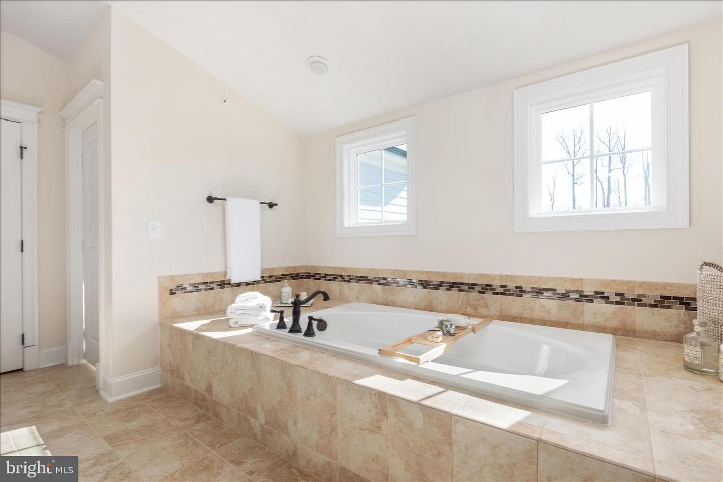 2501 Potomac River Boulevard photo 25