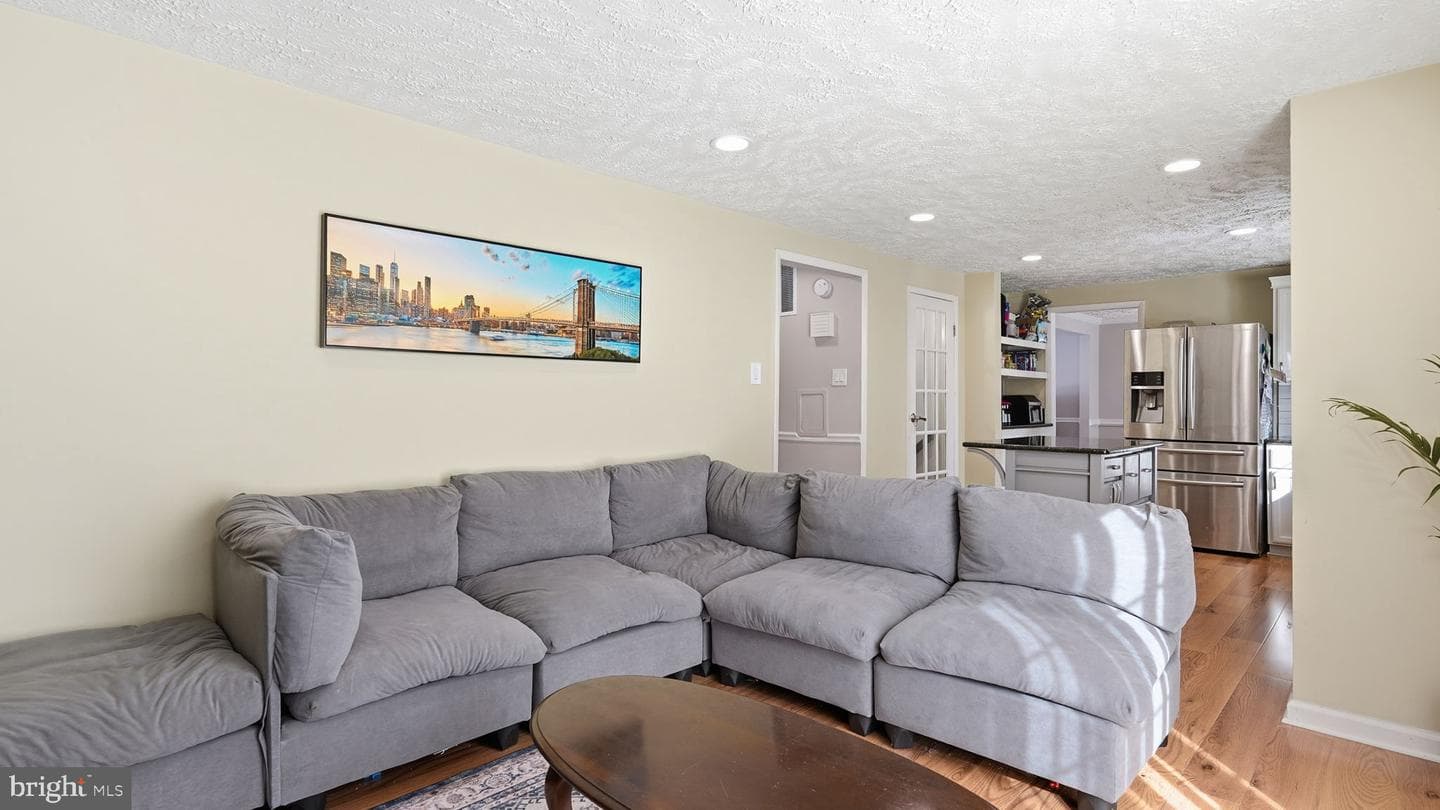 16041 Macedonia Drive photo 13