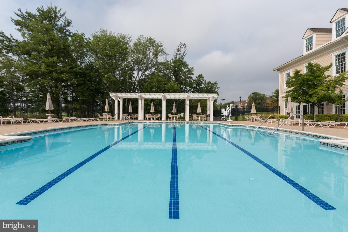 15517 Legacy Way photo 66