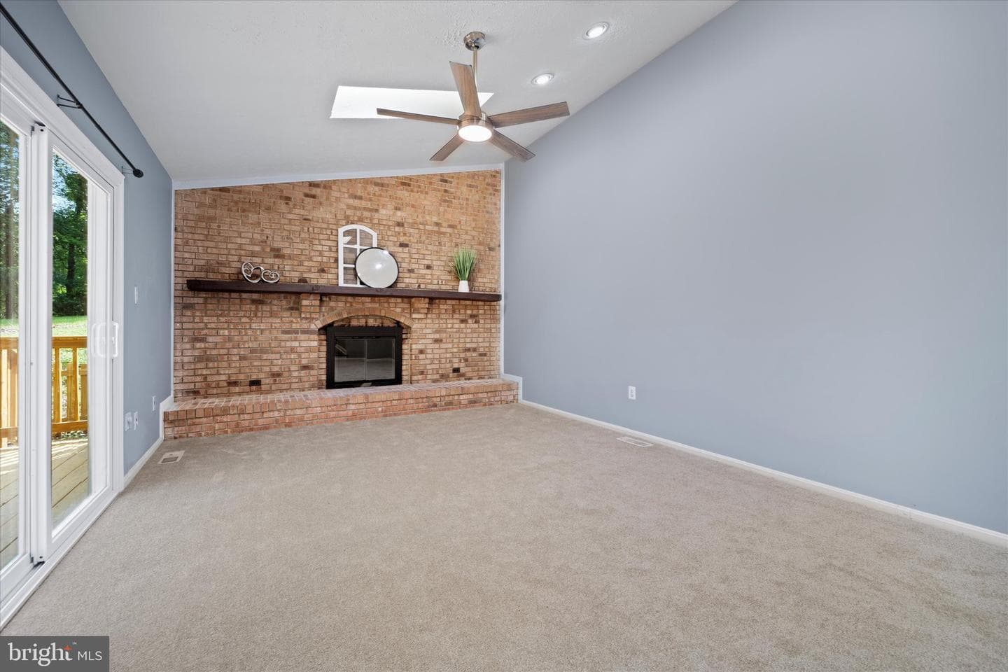 6112 Hillview Court photo 17