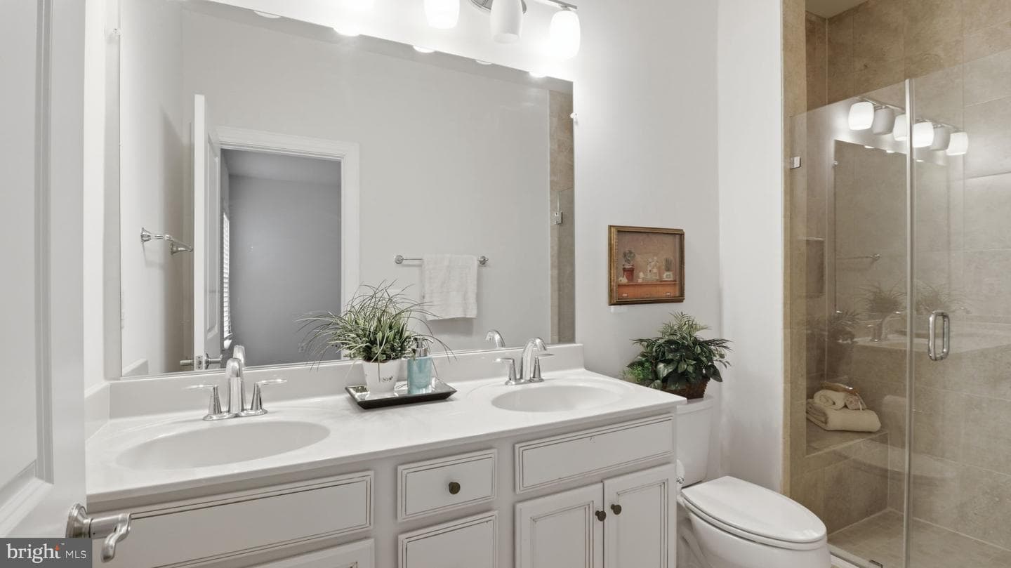 13806 Litespeed Way photo 10