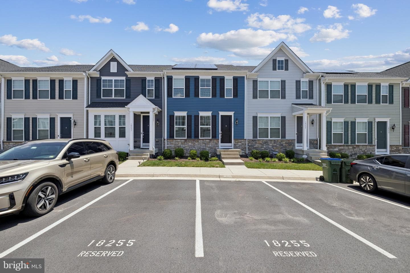 18255 Summit Pointe Drive, Triangle