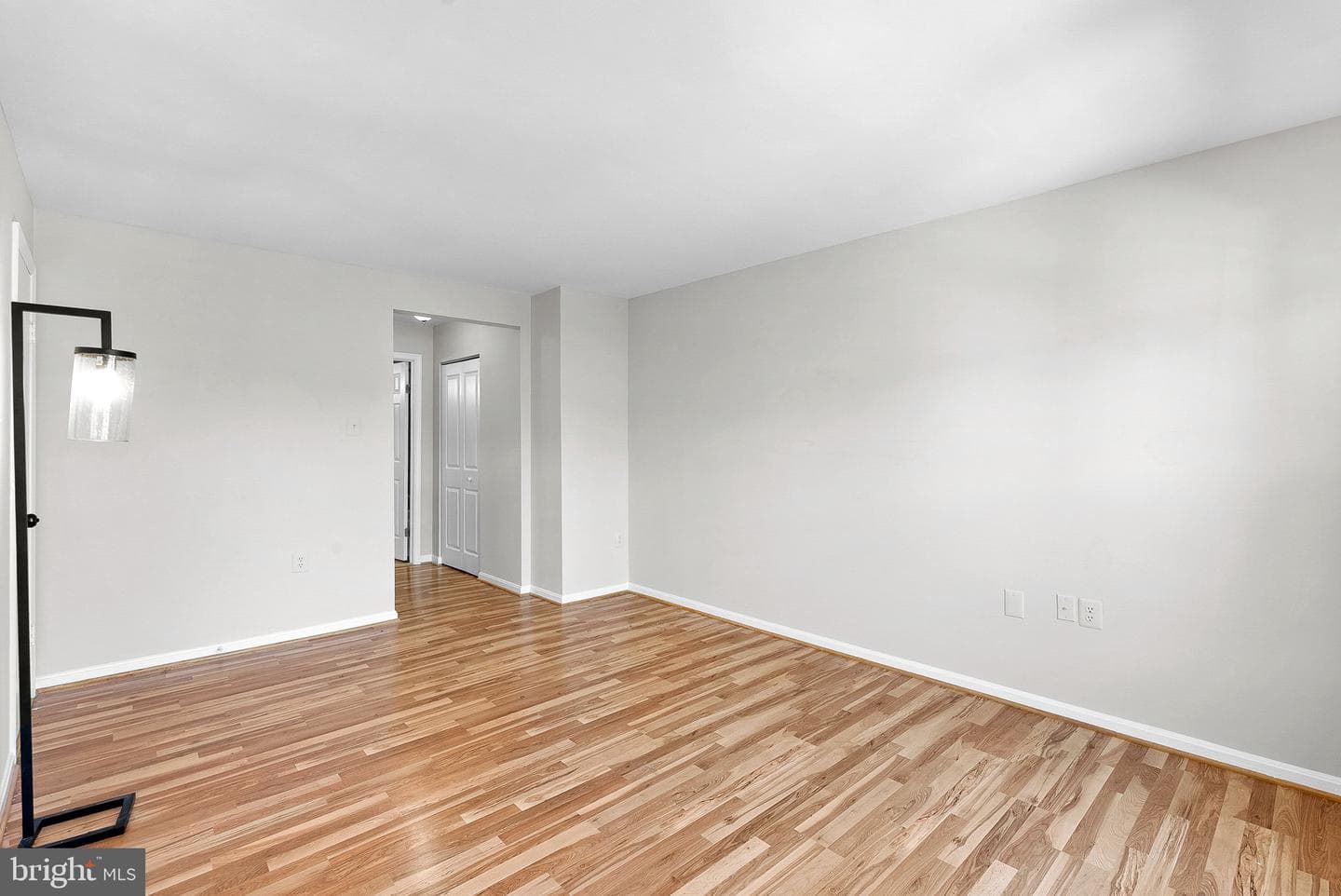 7442 Emerald Drive photo 25