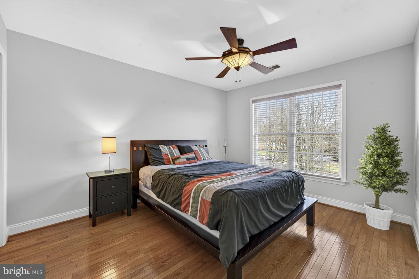 5728 Wheelwright Way photo 33