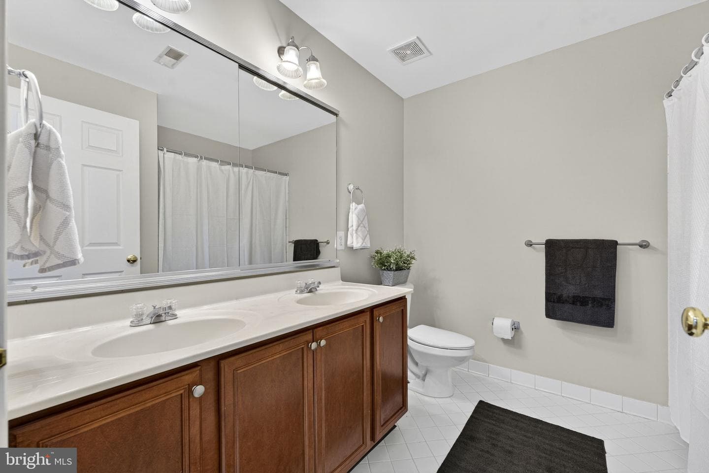 5728 Wheelwright Way photo 35