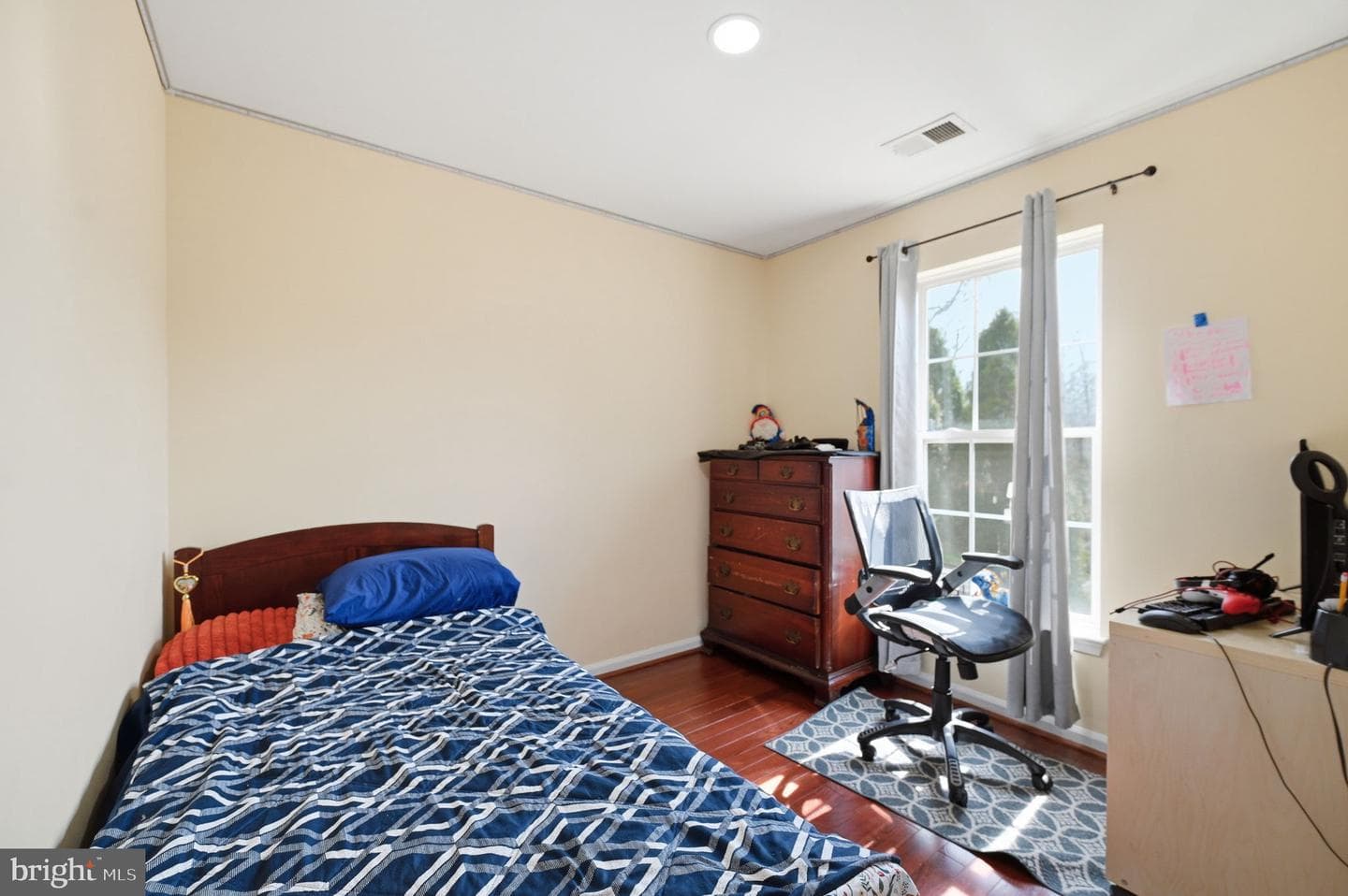 15113 Gaffney Circle photo 18