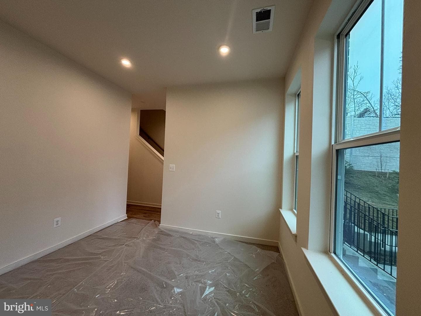 17966 Alicia Avenue photo 23