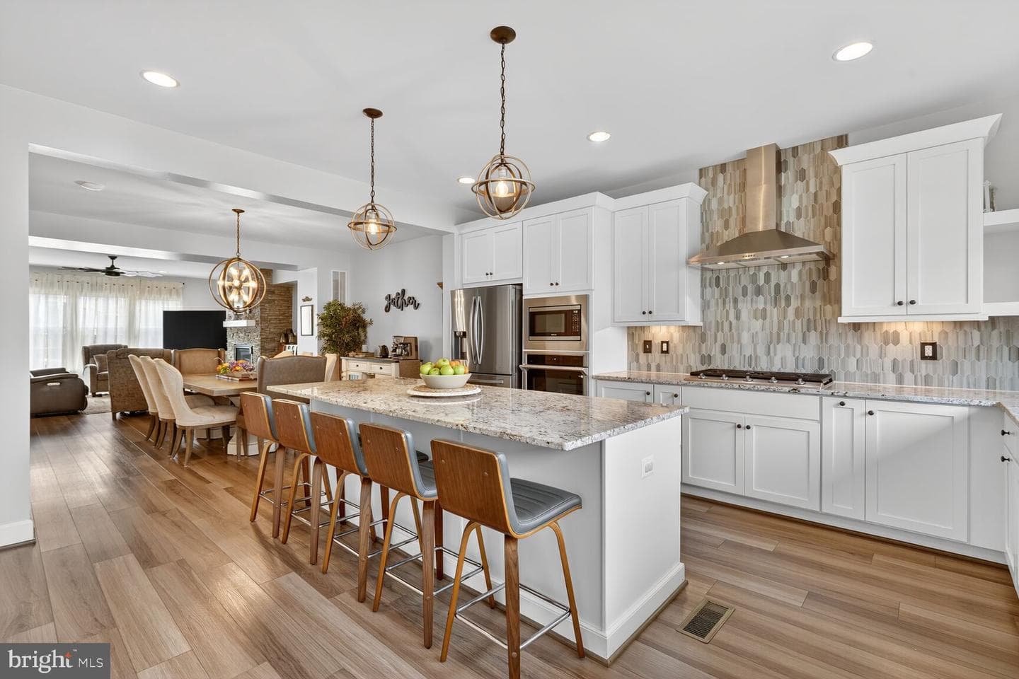 13890 Clear Lake Circle photo 15