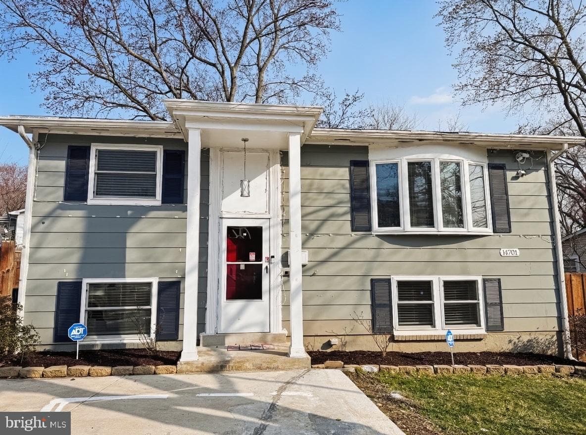 14701 Brook Drive photo 2
