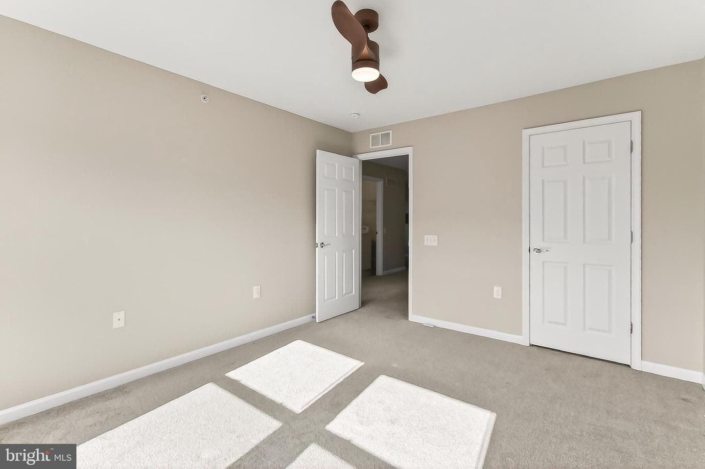 16856 Porters Inn Drive photo 35