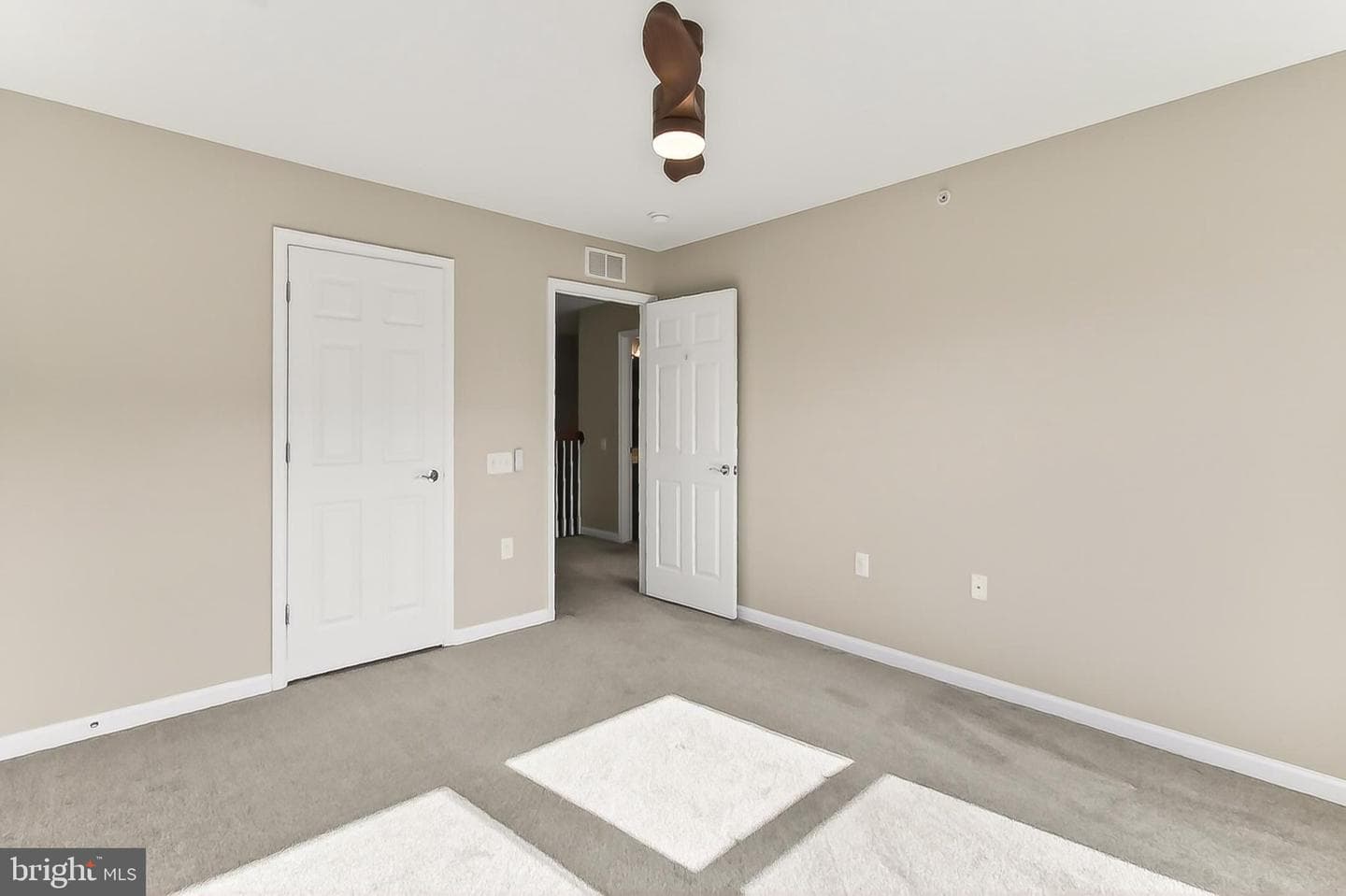 16856 Porters Inn Drive photo 37