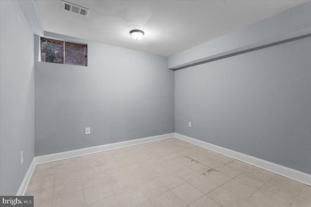10415 Labrador Loop photo 56