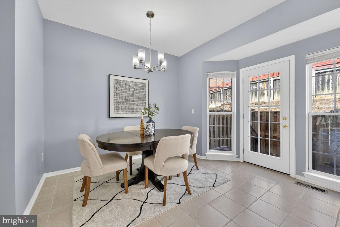 1252 Corbett Place photo 28