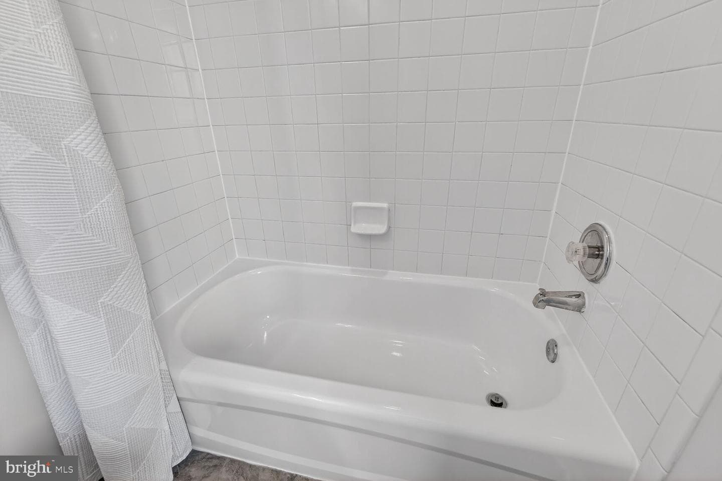 1252 Corbett Place photo 42