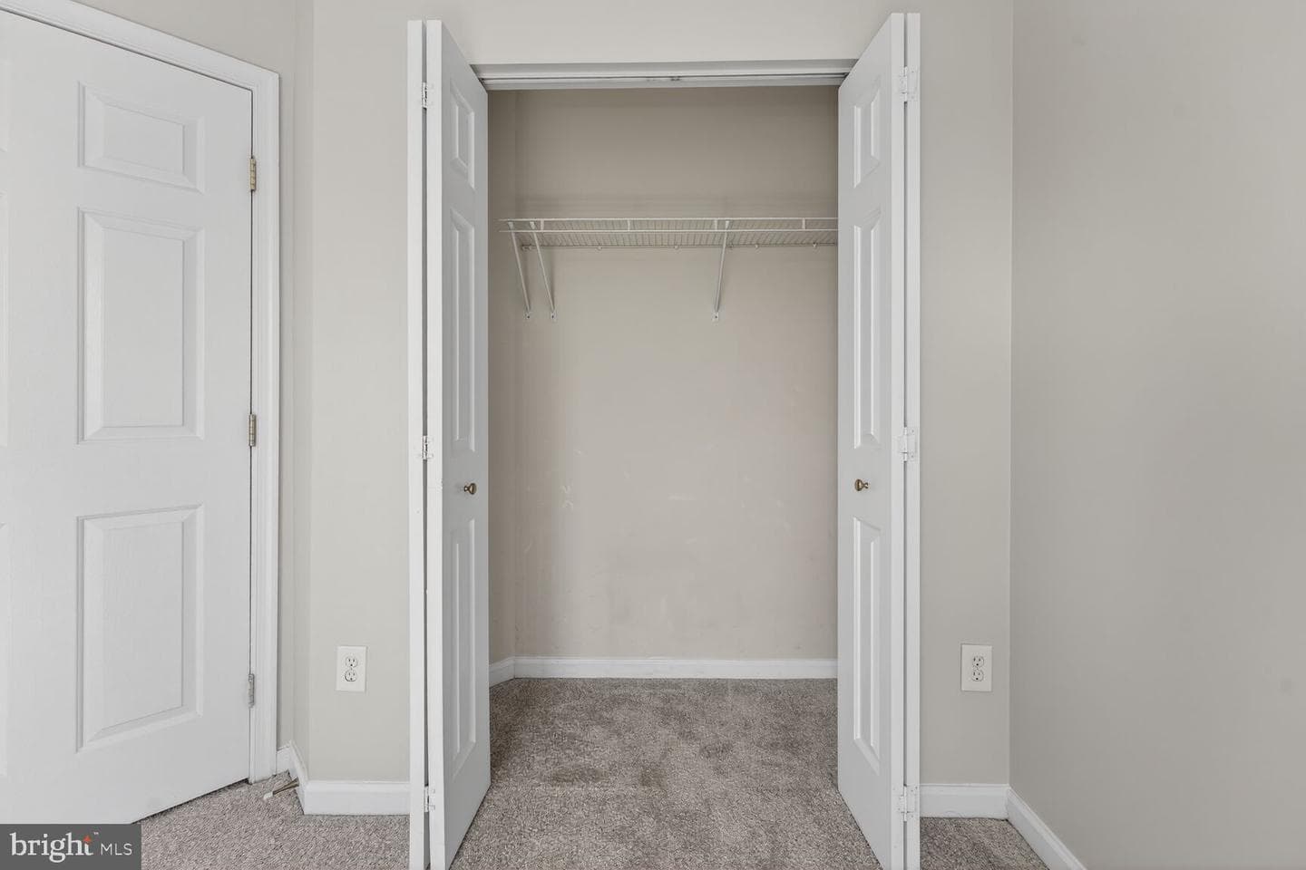 1252 Corbett Place photo 49
