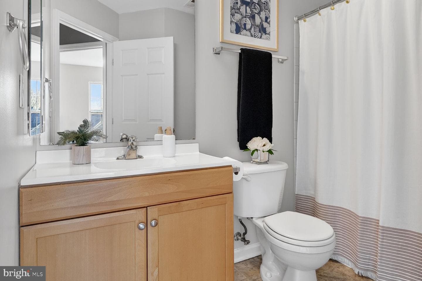 1252 Corbett Place photo 59