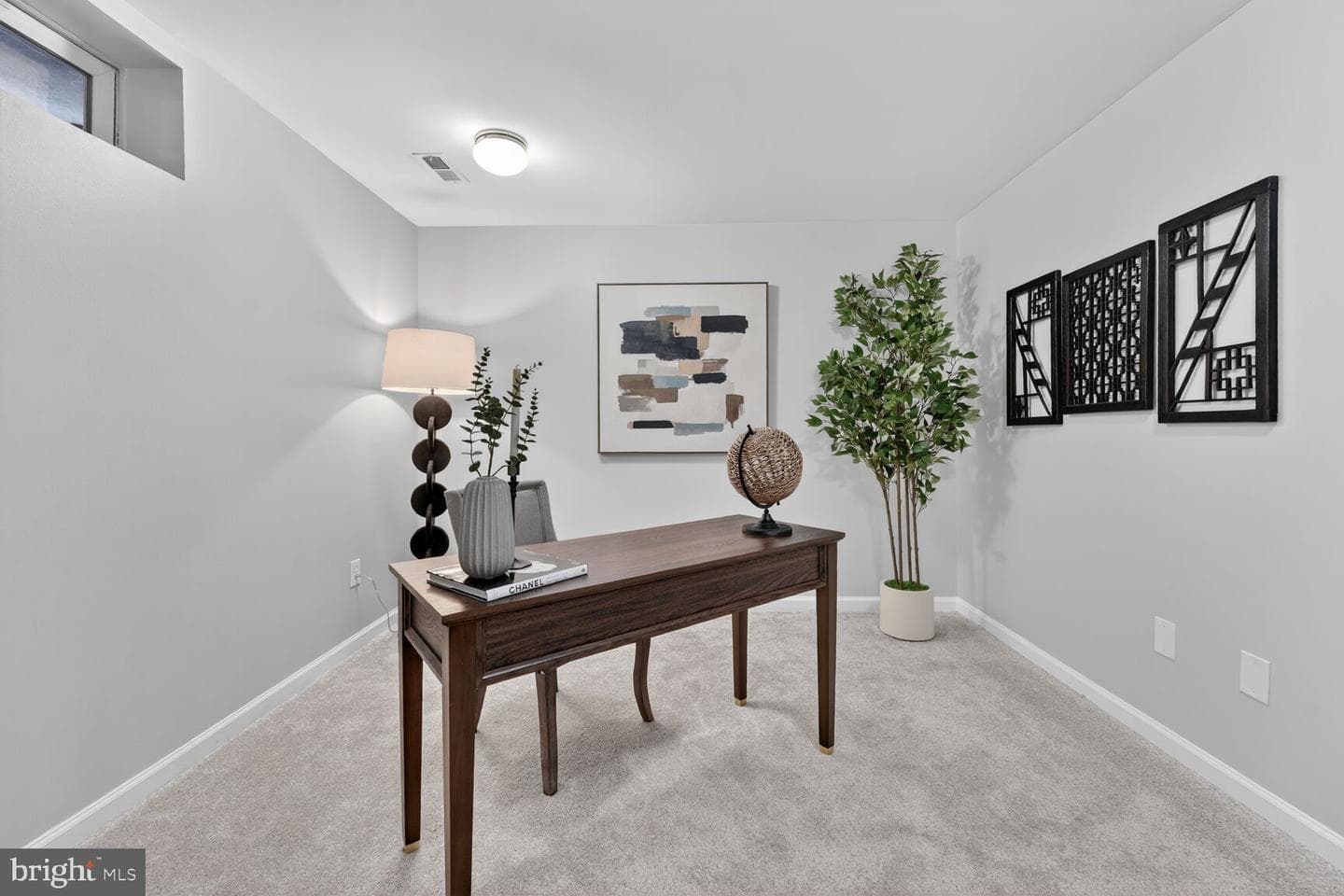 1252 Corbett Place photo 66
