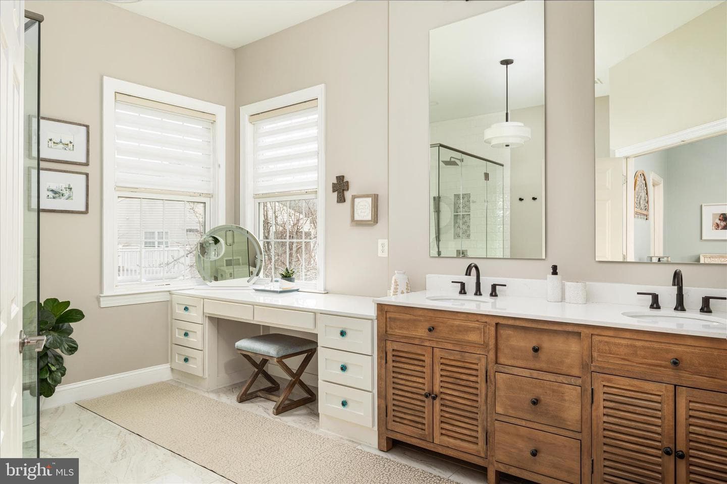 15564 Legacy Way photo 22