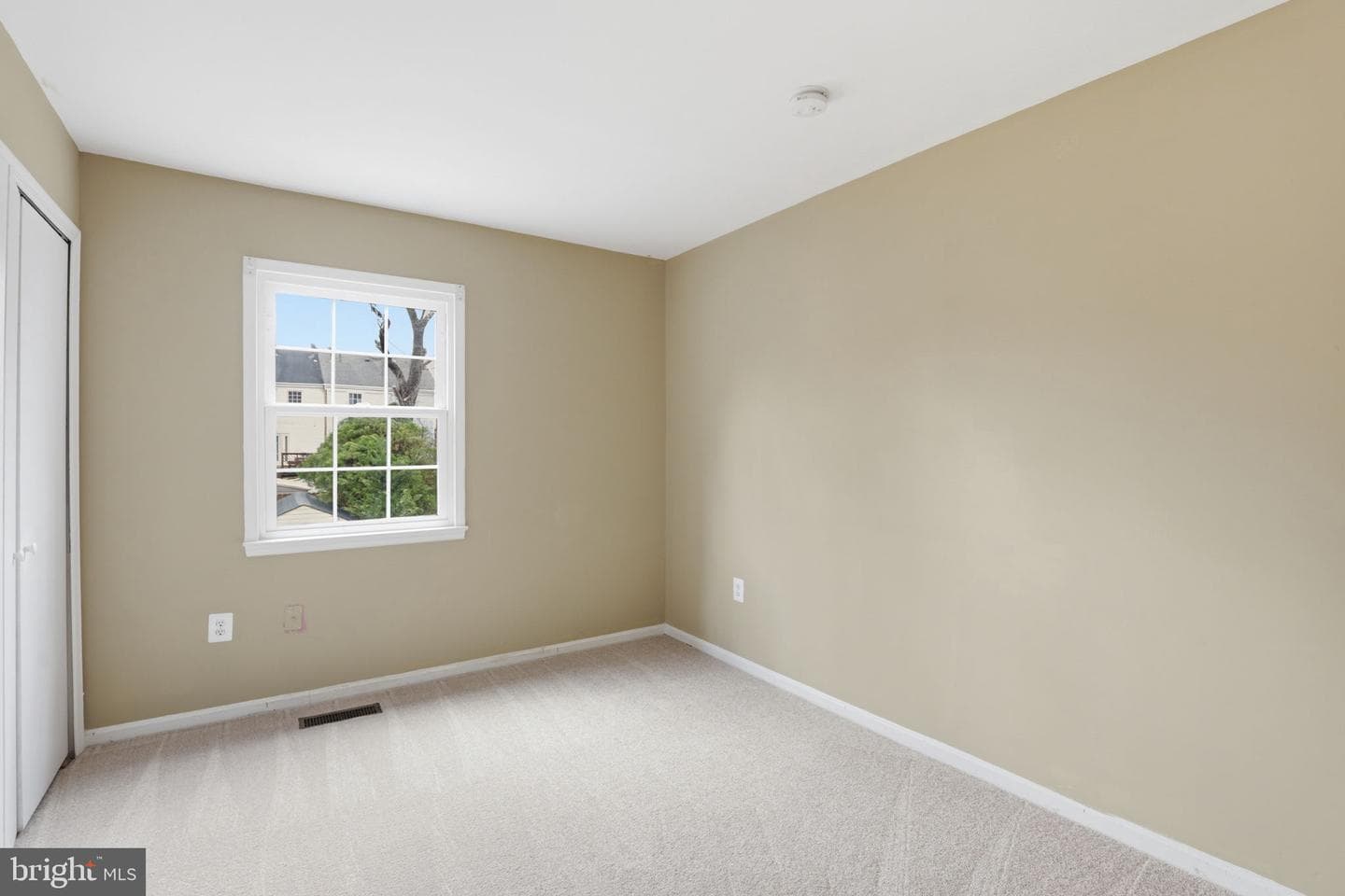 10107 Henry Court photo 15