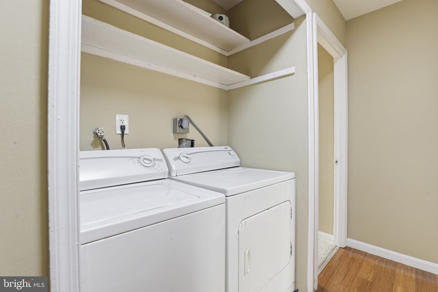 10107 Henry Court photo 24