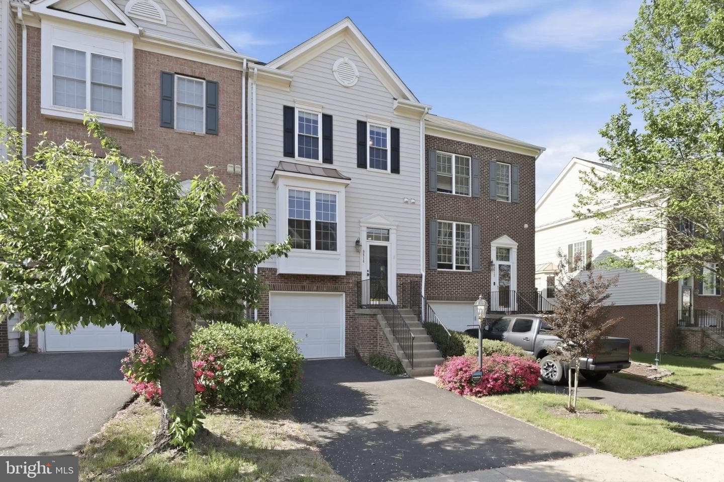 9814 Cheshire Ridge Circle photo 39