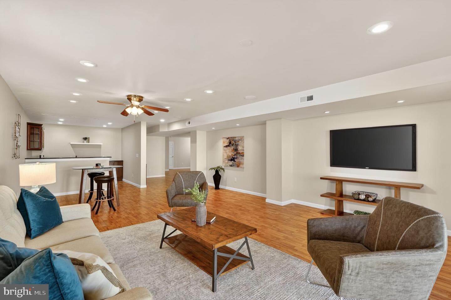 16837 Four Seasons Drive photo 47