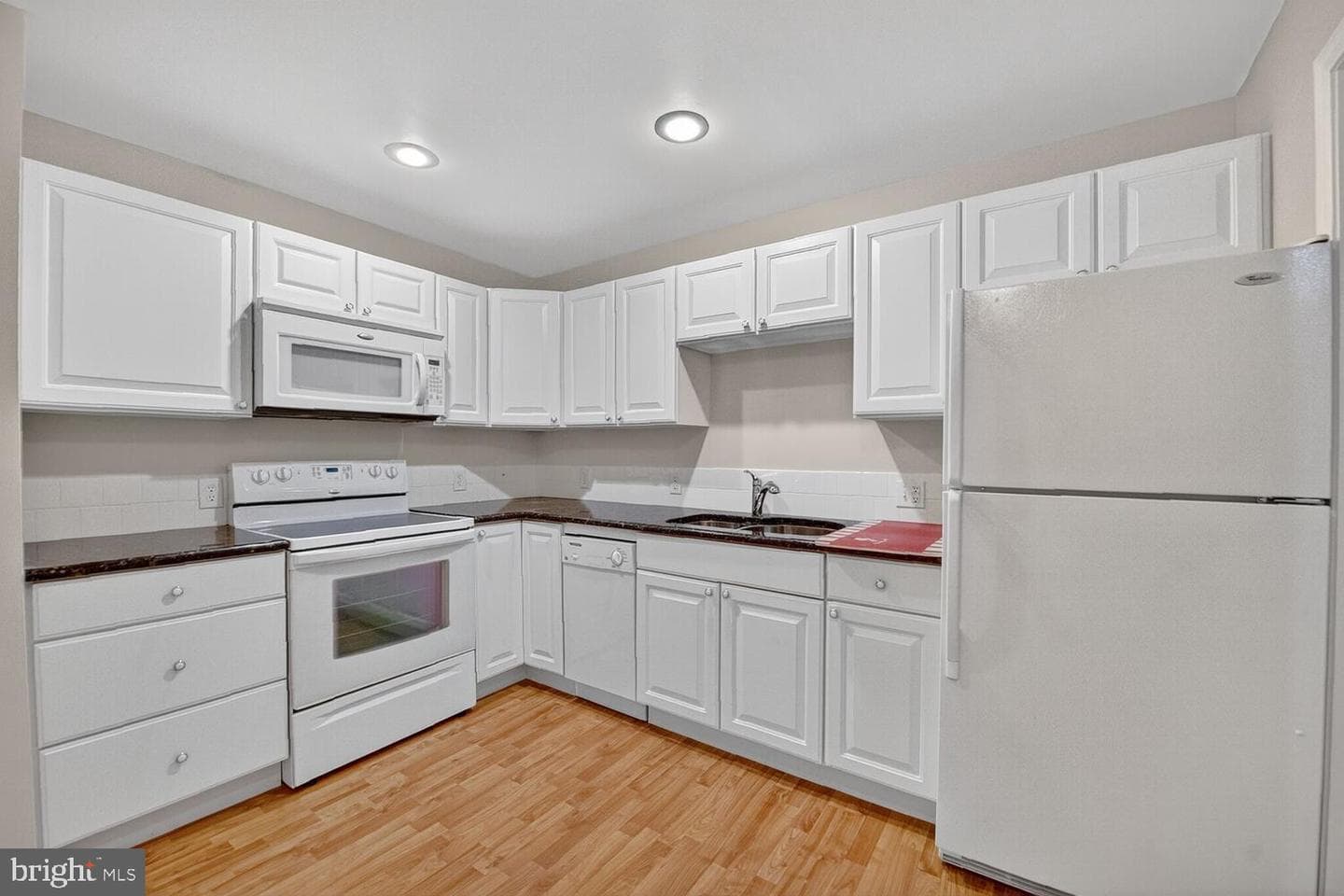 16837 Four Seasons Drive photo 51