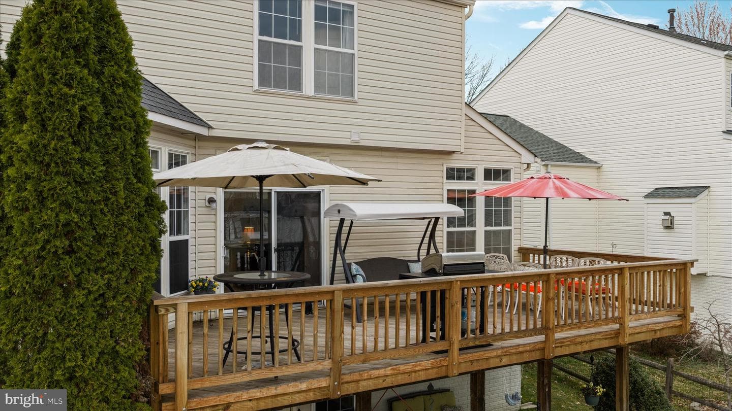 8107 Landfall Court photo 61