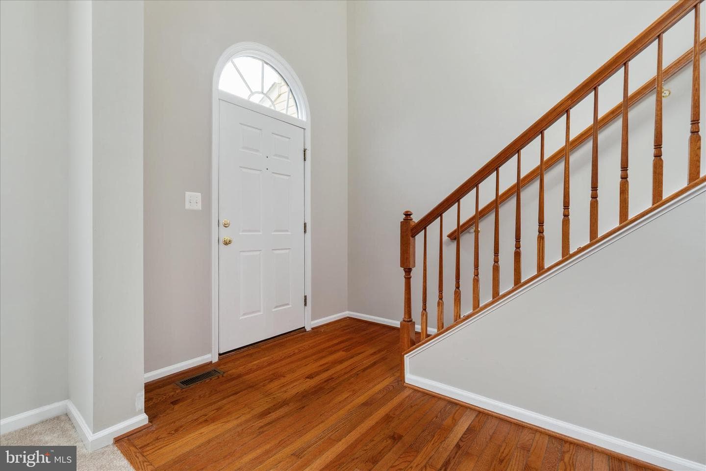 8107 Landfall Court photo 7