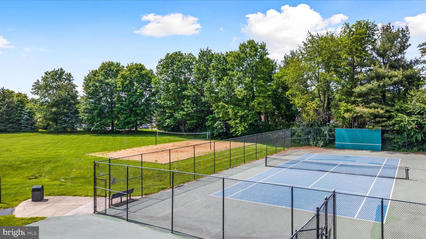 8107 Landfall Court photo 75