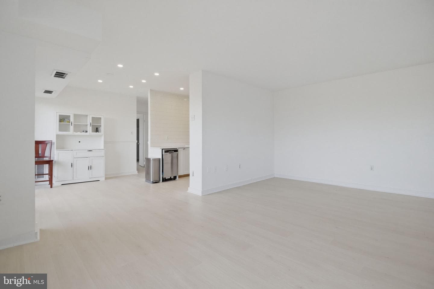 1604 Renate Drive #203 photo 10