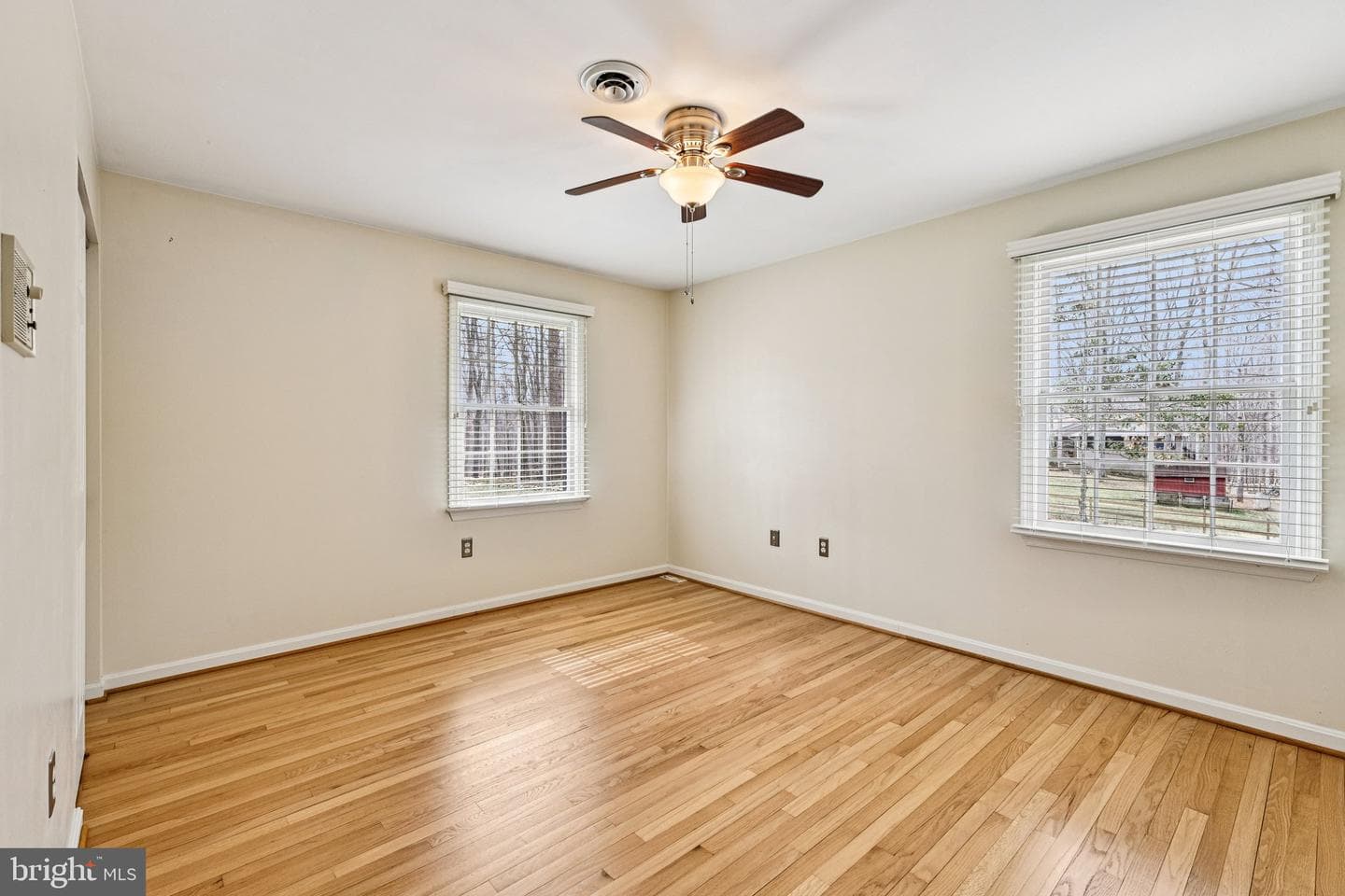 11430 Harton Street photo 25