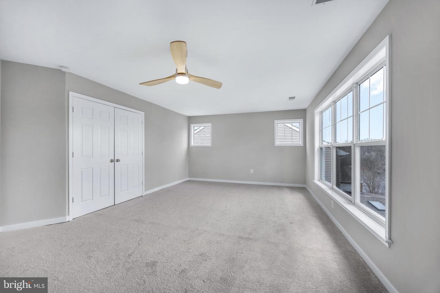 4925 Breeze Way photo 42