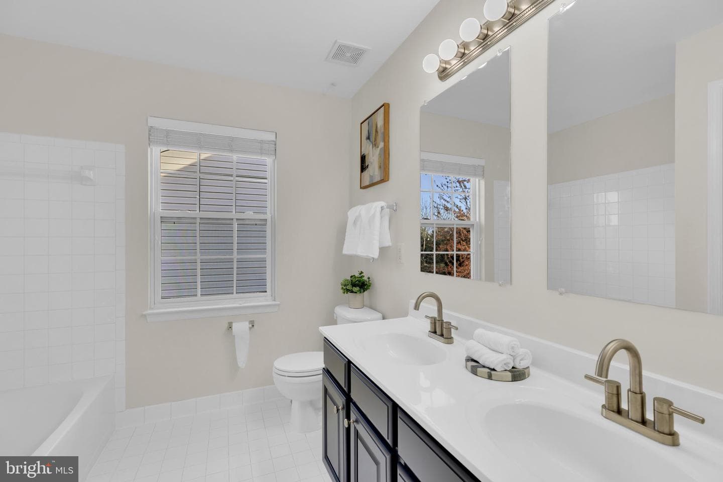 8304 Tenbrook Drive photo 31