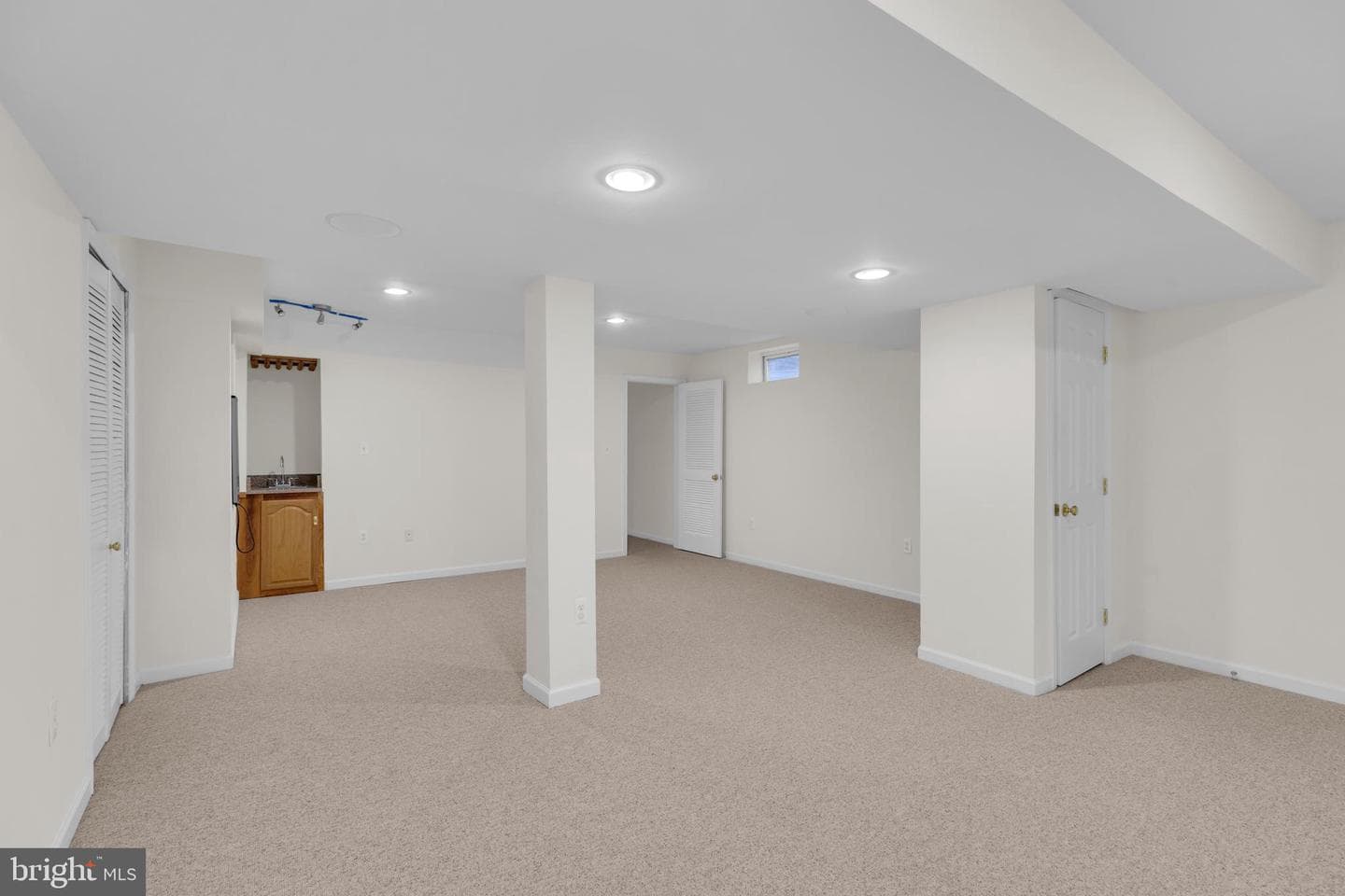 8304 Tenbrook Drive photo 35
