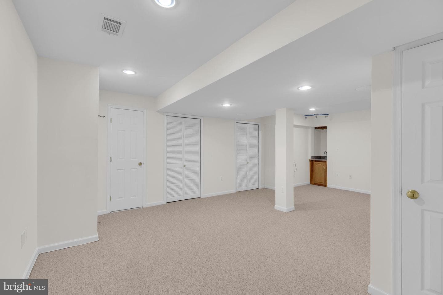 8304 Tenbrook Drive photo 36