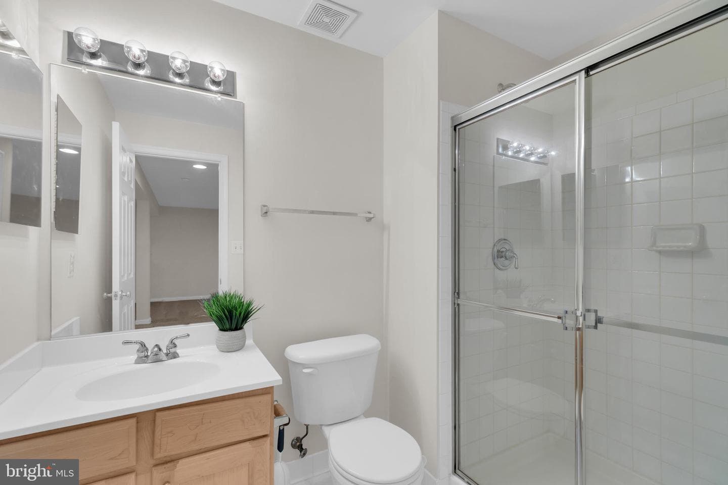 8304 Tenbrook Drive photo 37