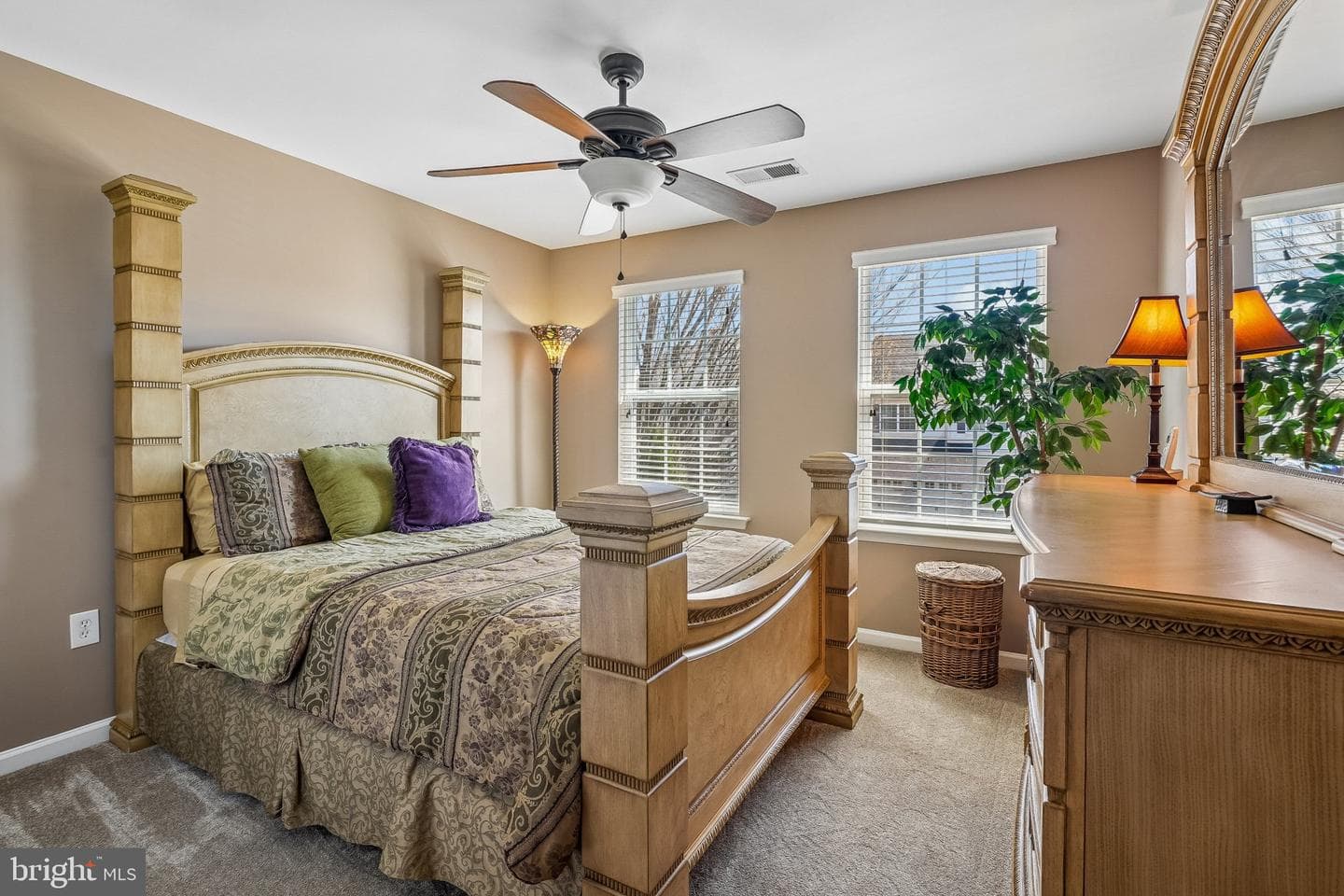 8716 Raleigh Mews photo 27