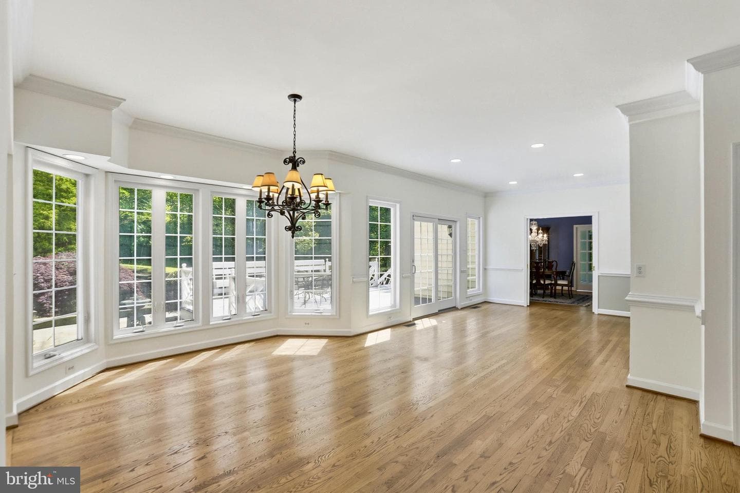 7008 Trappers Court photo 8