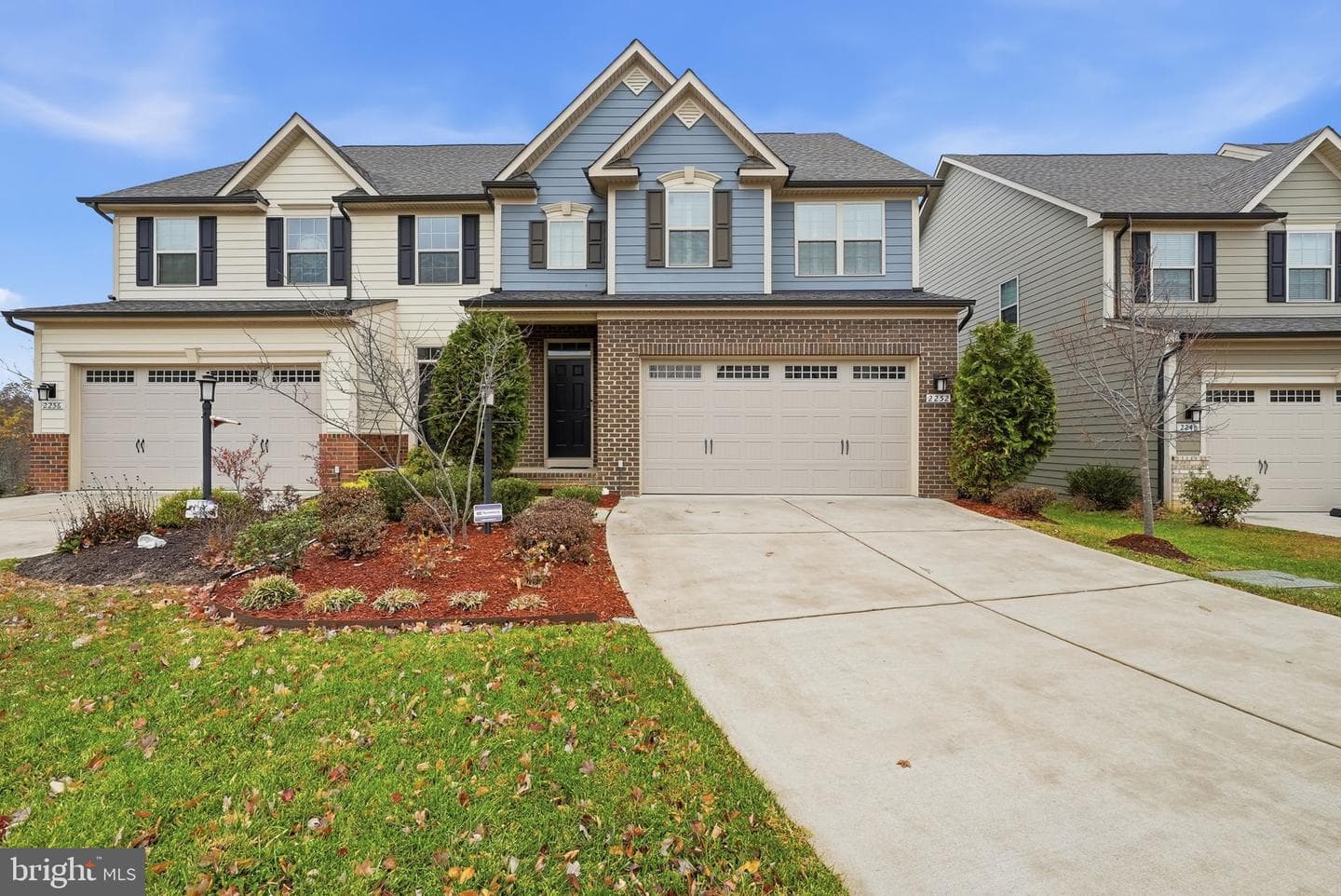 2252 Red Pine Loop