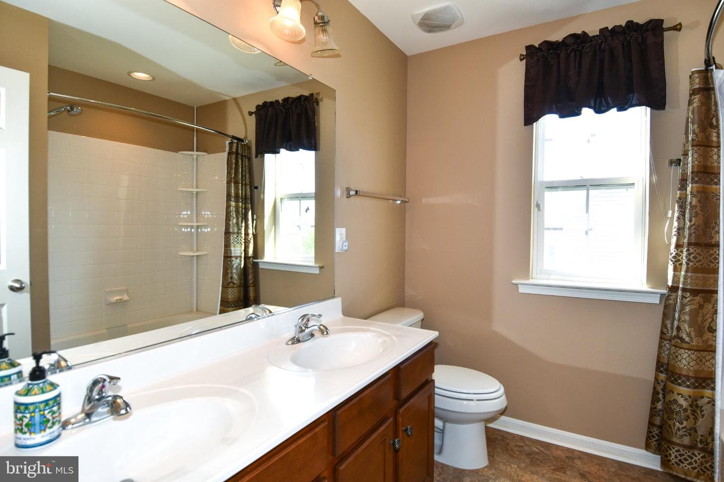 16323 Boatswain Circle photo 34