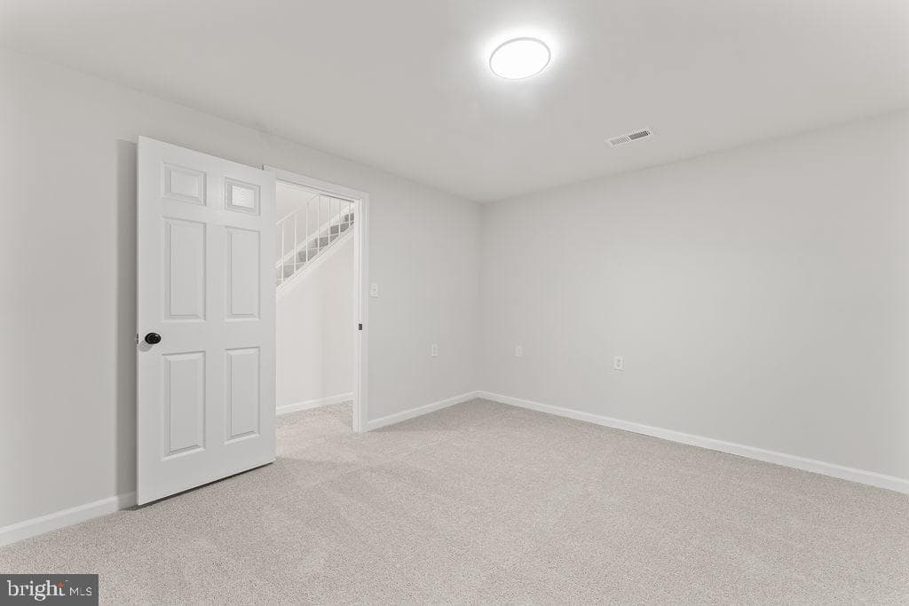4612 Charlton Court photo 24