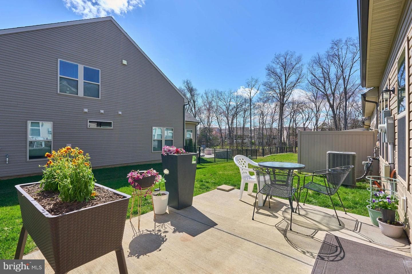 15563 Blue Lotus Lane photo 35