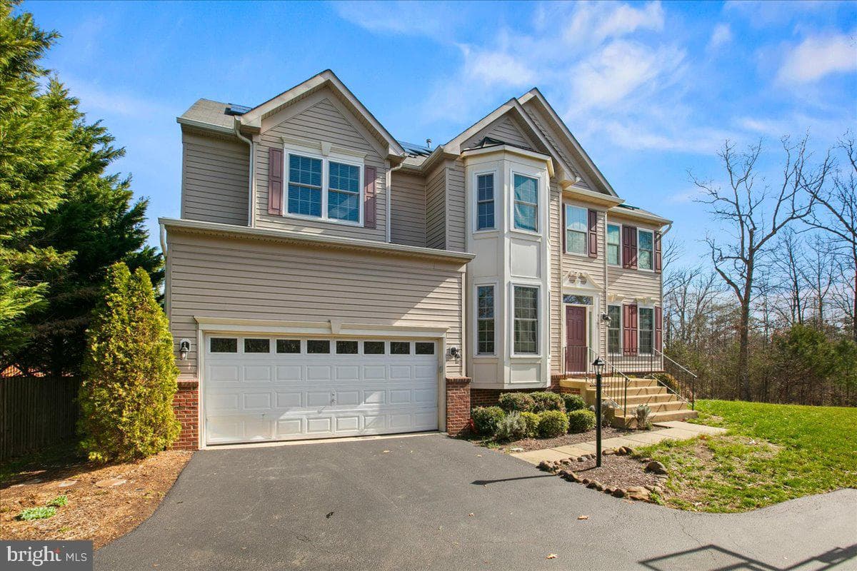 9141 Autumn Glory Lane photo 2